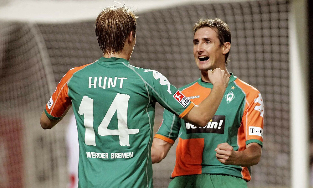 Aaron Hunt und Miroslav Klose beim Torjubel in Mainz 2006