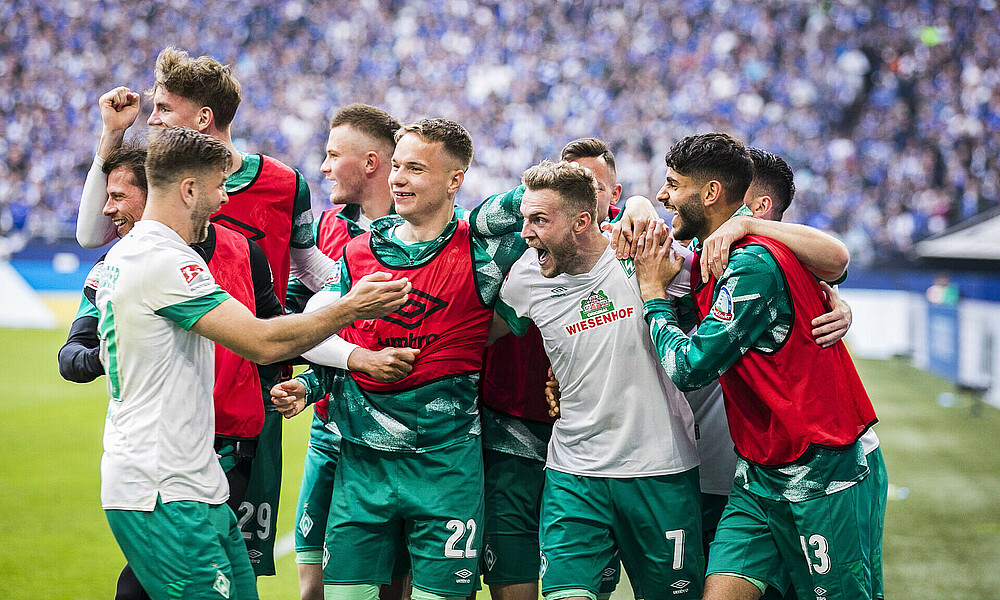 null Eine tolle Teamleistung beschert den Sieg auf Schalke