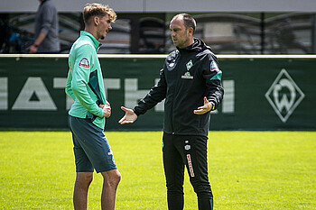 null Nick Woltemade im Gespräch mit Ole Werner.