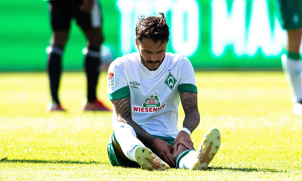 Leonardo Bittencourt musste gegen Feyenoord verletzungsbedingt ausgewechselt werden.