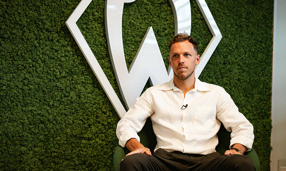 null Senne Lynen vor der Werder-Raute.