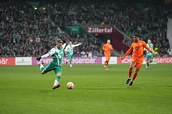 null Mitchell Weiser