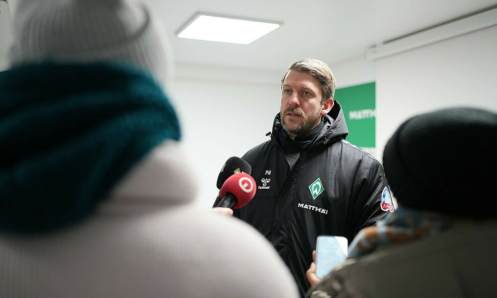 null Peter Niemeyer in der Mixed Zone.