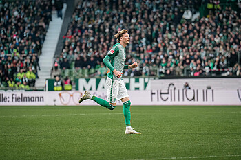 null Nick Woltemade läuft.