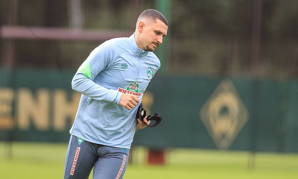 null Milos Veljkovic kann derzeit nicht trainieren.