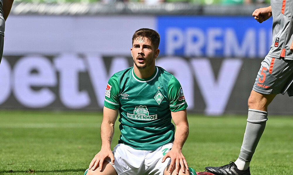 Romano Schmid enttäuscht nach dem Spiel gegen Paderborn