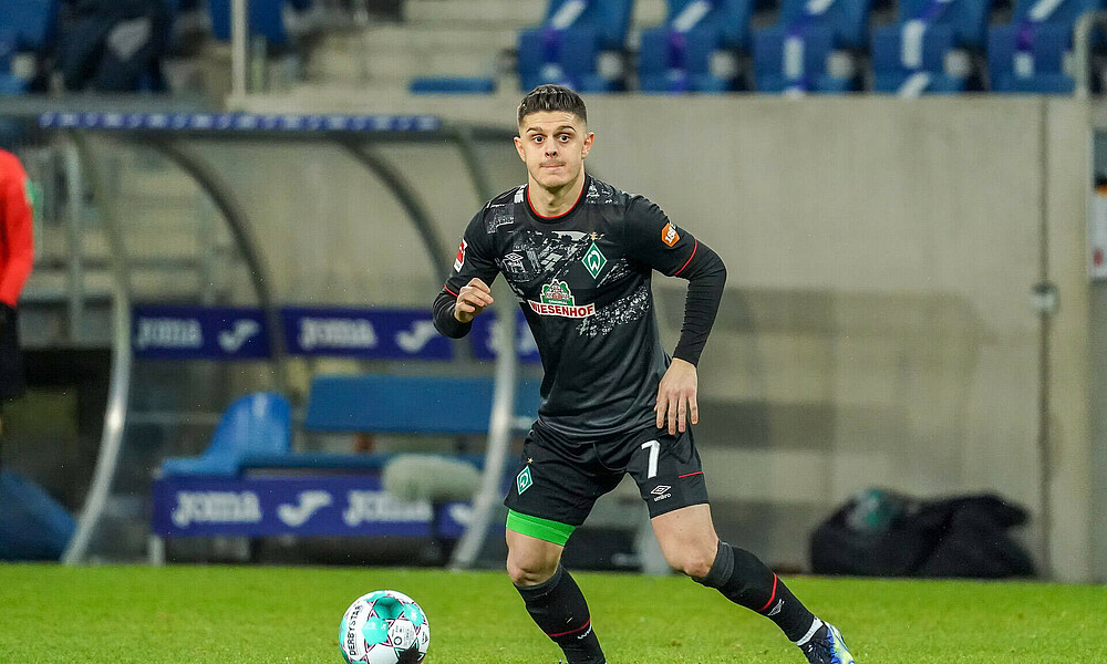 Werders Angreifer Milot Rashica im Spiel gegen die TSG Hoffenheim