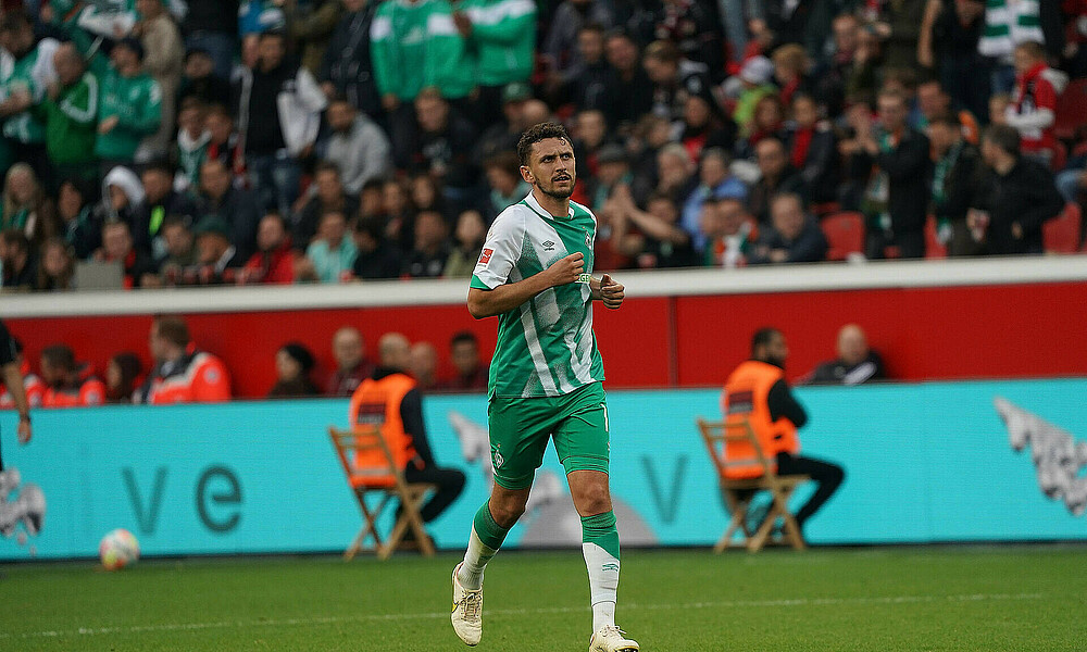 null Milos Veljkovic läuft.