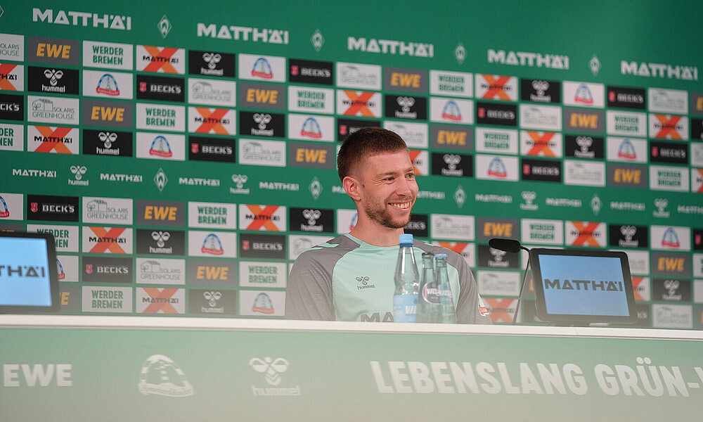null Mitchell Weiser in der Mixed Zone