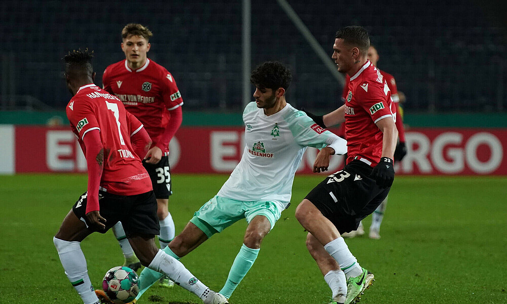 Eren Dinkci im Pokalspiel gegen Hannover.