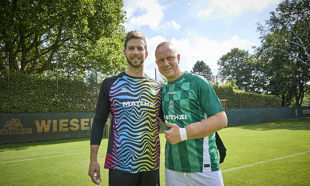 Felix Wiedwald und Ivan Klasnic im Werder-Trikot. 
