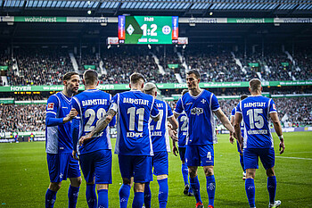 null Die Darmstädter jubeln.