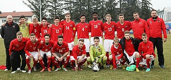 Ein Mannschaftsfoto der U15-Nationalmannschaft Österreichs. 