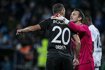 Manuel Riemann packt Ordets am Kragen. 