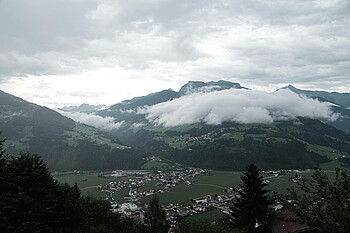 null Panoramaaufnahme des Zillertals