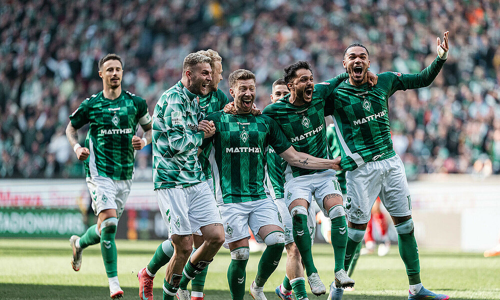 Mitchell Weiser jubelt. 