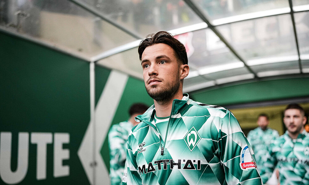 Deman im Spielertunnel. 