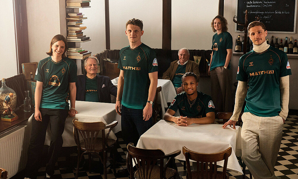 null Die Spielerinnen, Spieler und Legenden im Trikot