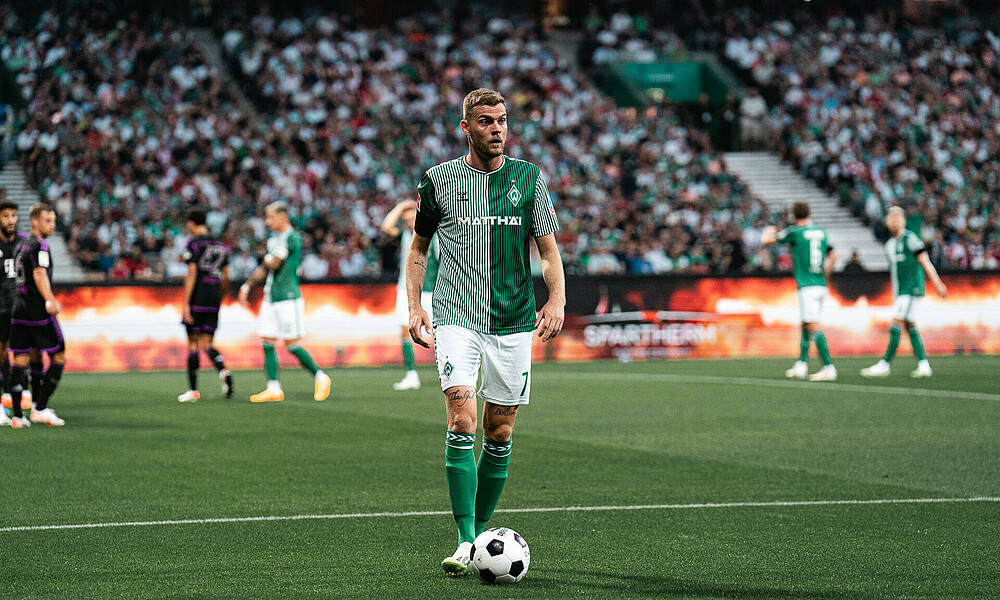 null Marvin Ducksch im Weder-Trikot.