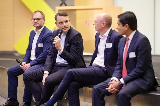 Jens-David Lehnen, Raiffeisen Capital Management beim Raiffeisen Investment Forum 2025