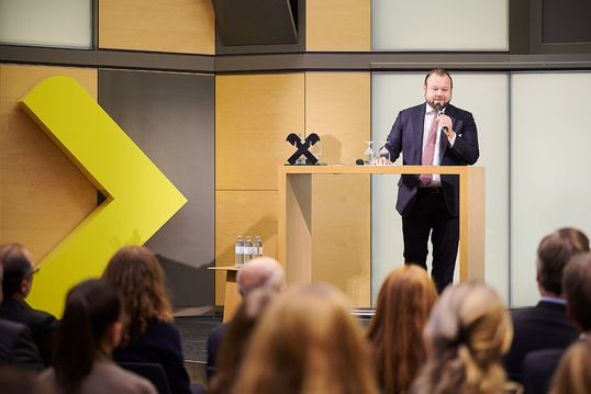 Hannes Cizek, CEO Raiffeisen Capital Management beim Raiffeisen Investment Forum