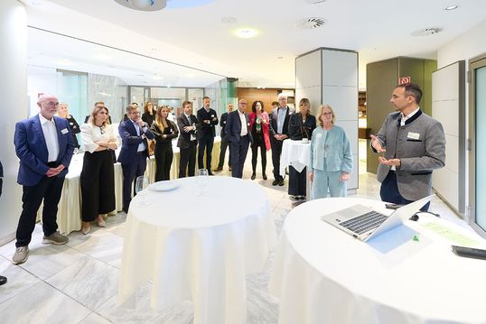 Teilnehmer beim jährlichen Invstor:innen-Tag dem Raiffeisen Investment Forum 2025