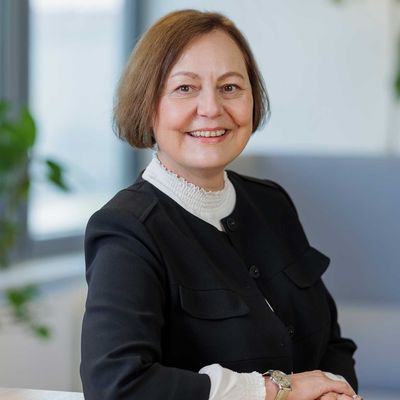 Katharina Jelenik