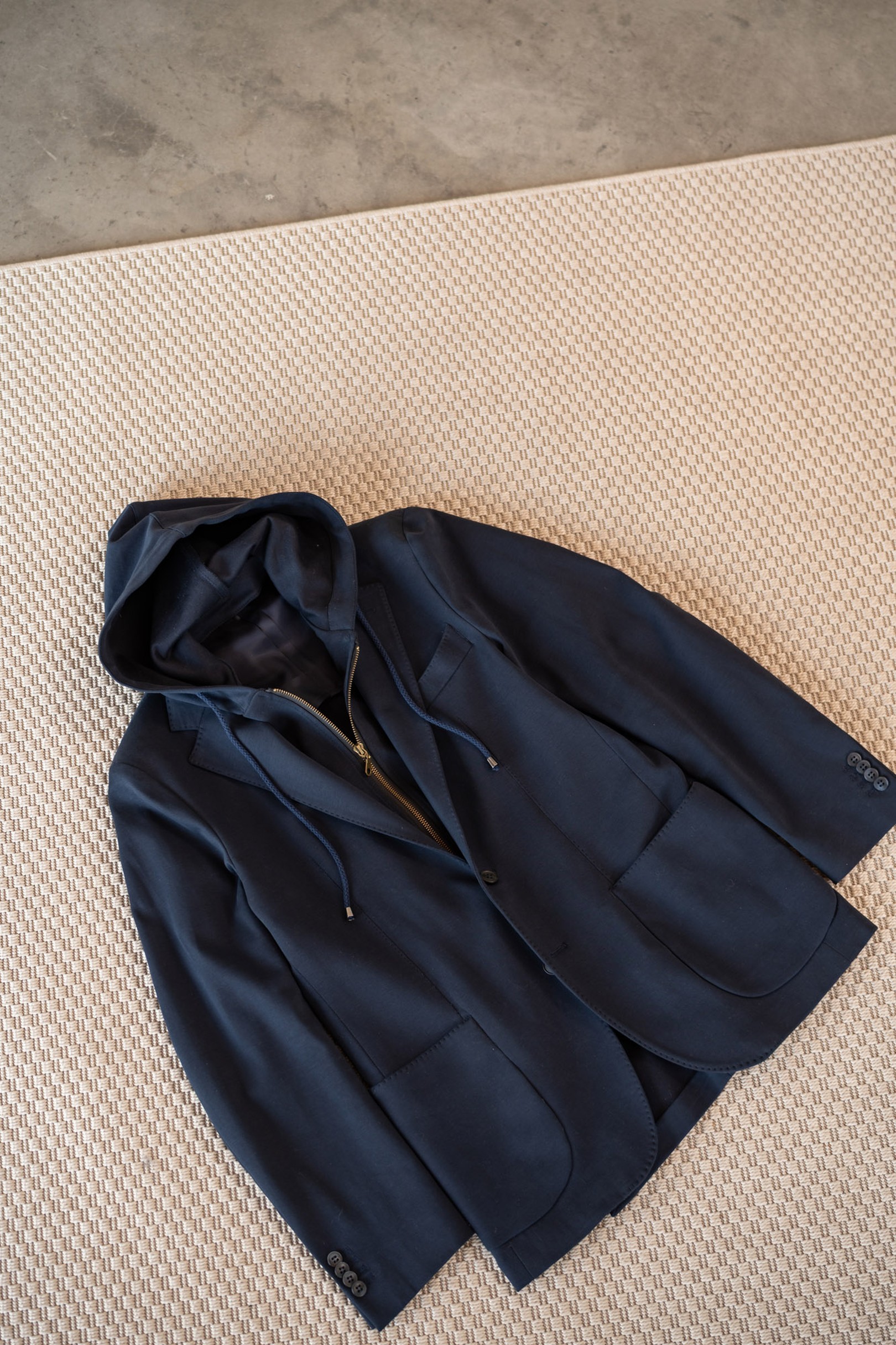aw25-99