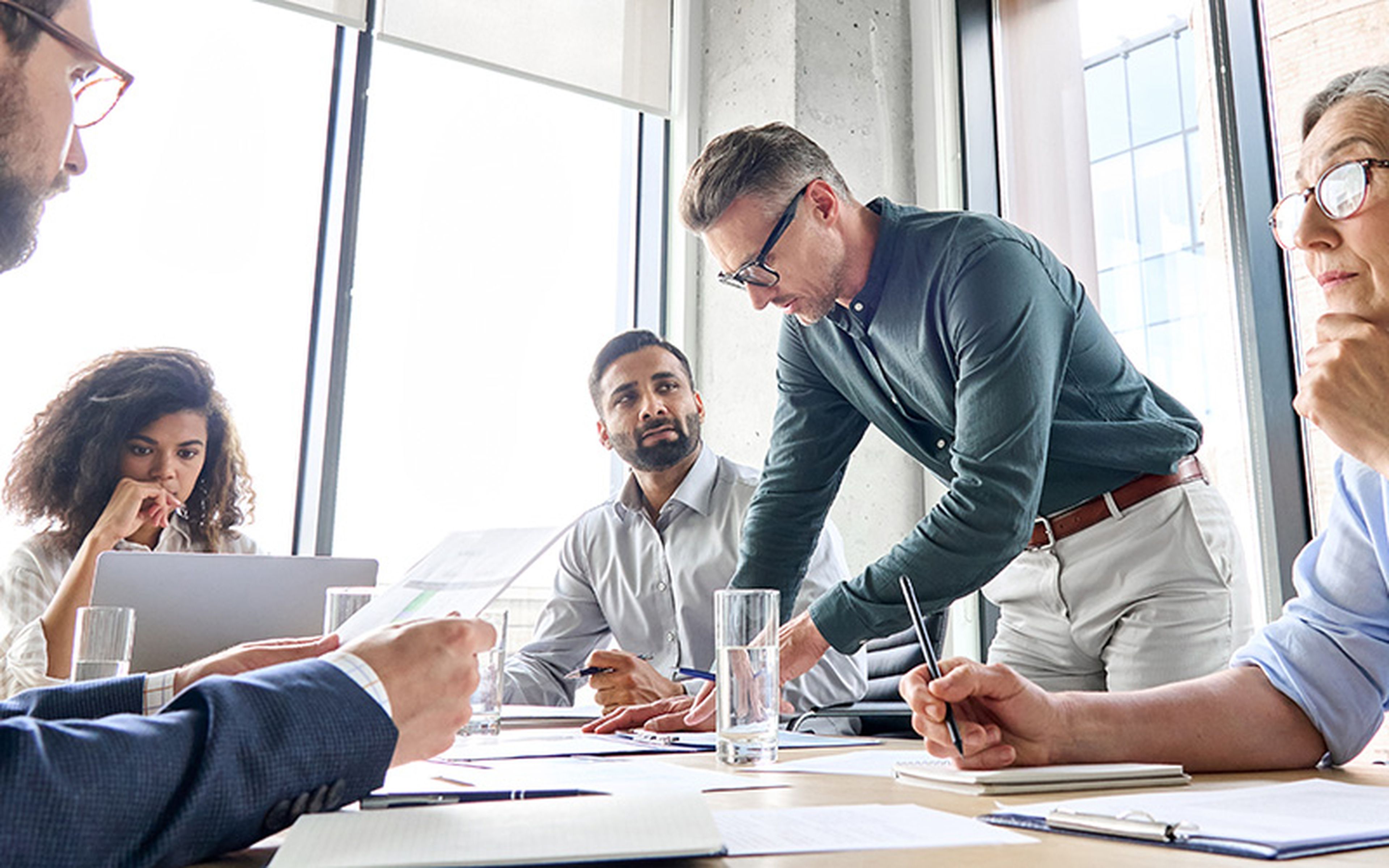 Identifying a potentially novelty-destroying national prior right before requesting unitary effect or validating in an affected jurisdiction is essential. The consequences of neglecting patents highlighted in a top-up search or on a Form 2906 annex include the potential risk of revocation.