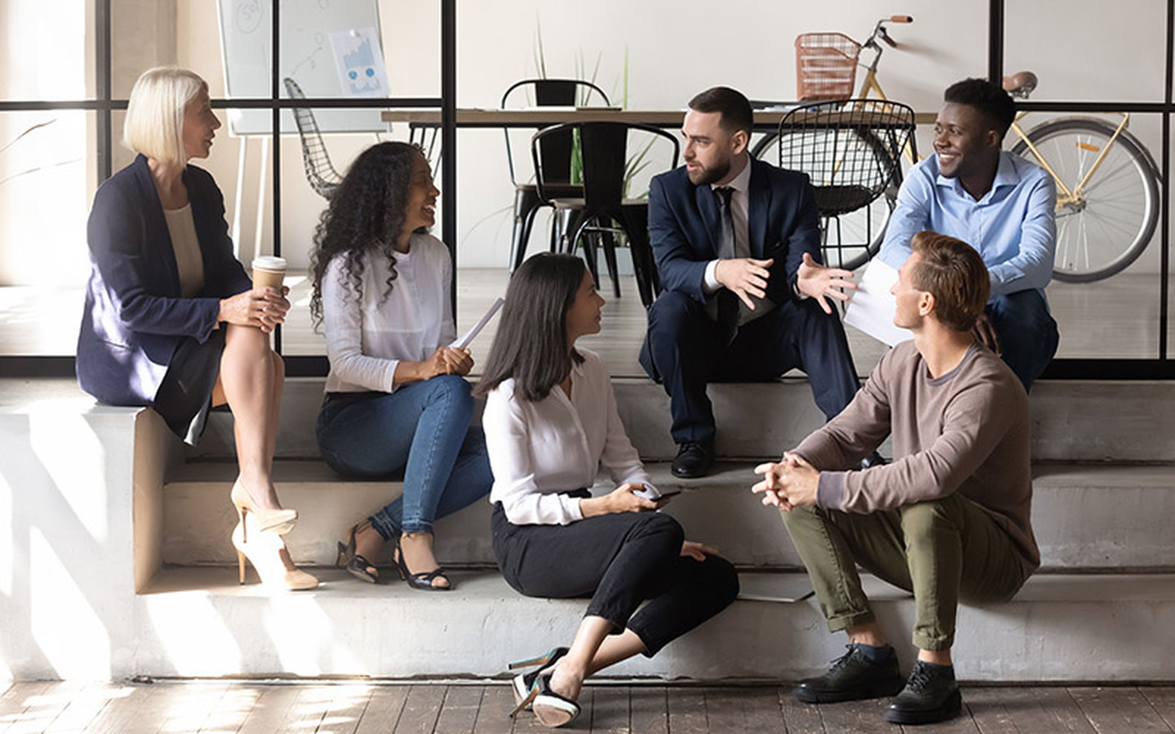 Today's corporate teams are becoming more agile and, as a result, more interconnected. This movement positions legal counsel in an increasingly central role, contributing to strategy development and education.