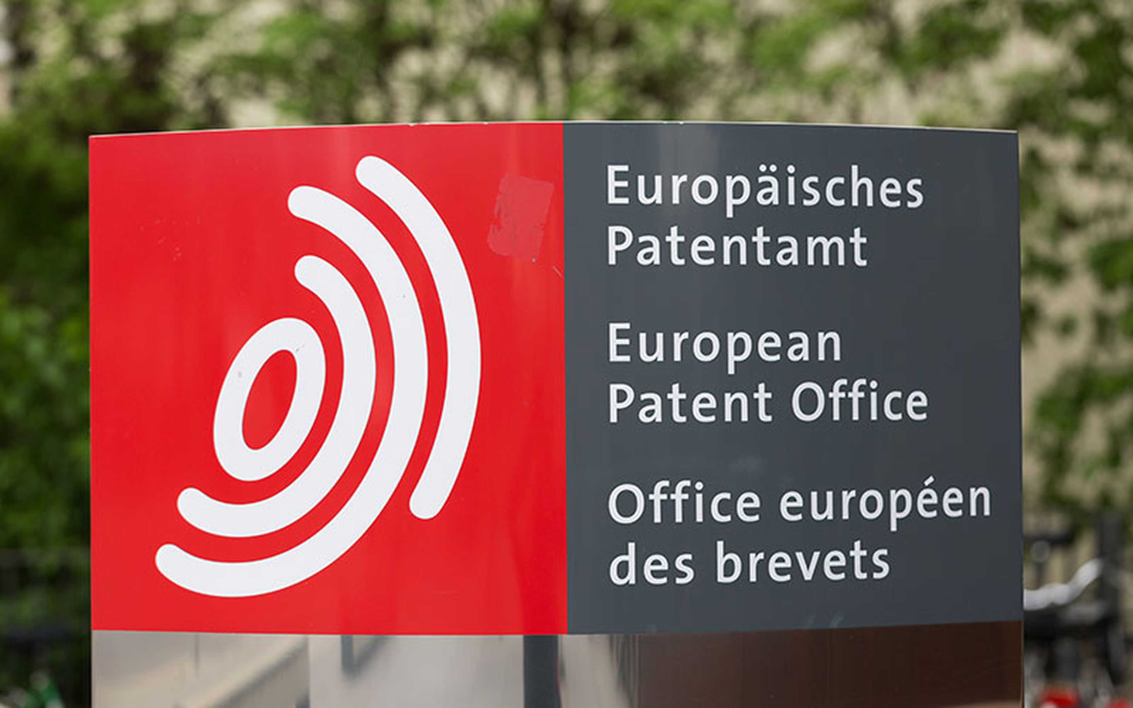The European Patent Office (EPO) is not a body of the European Union, and so its patent grants without unitary effect can still be validated and enjoyed in the United Kingdom. The UPC, however, requires membership of the Union, meaning its eventual jurisdiction shrank with Brexit. (Image credit: iStock.com/Christian Ader)