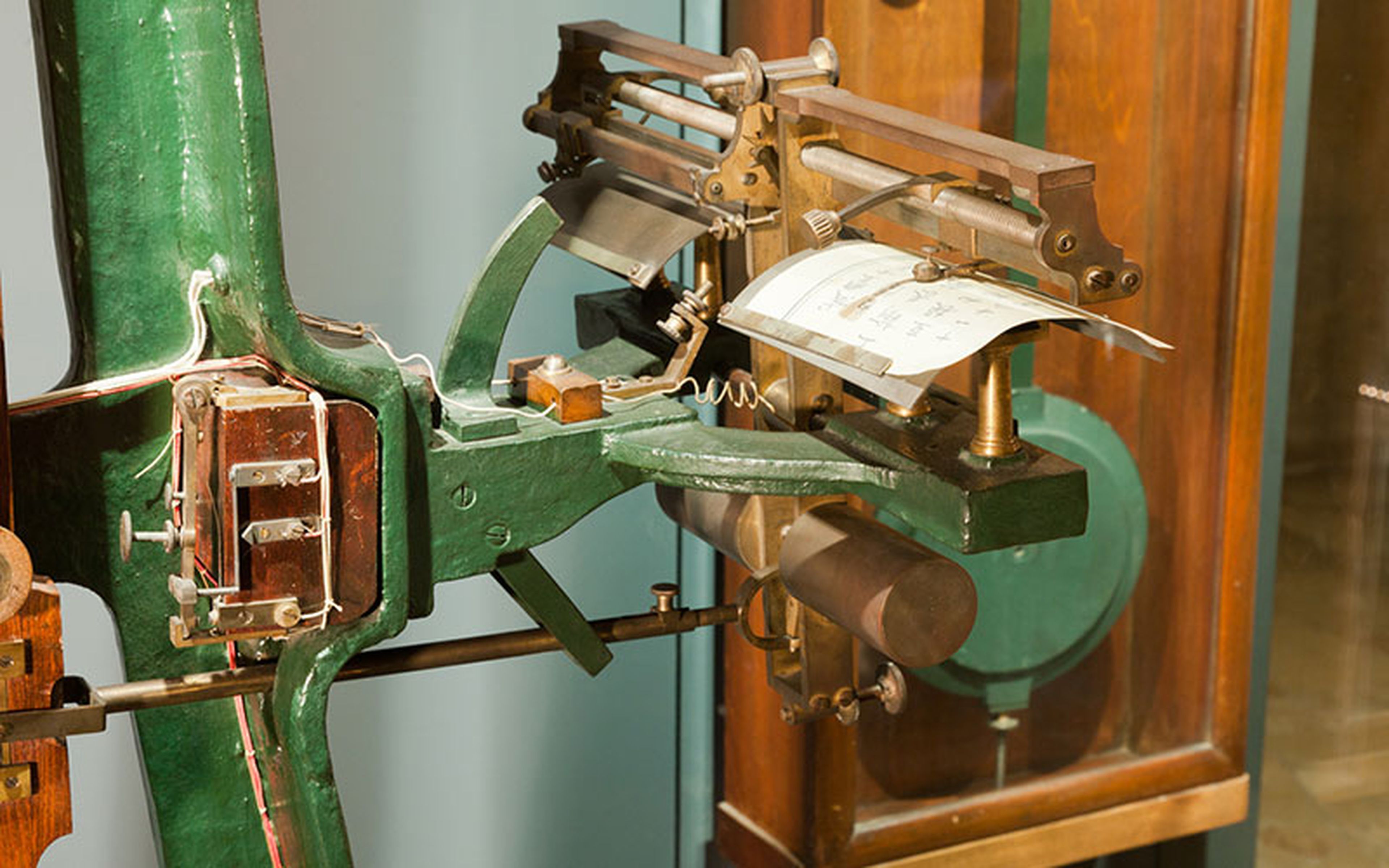 Since Caselli's pantelegraph required a very accurate timing pendulum, the entire apparatus stood around 2 meters (6 feet 7 inches) tall. Visually and technically impressive, Emperor Napoleon III was so taken by the machine on May 10, 1860, that he set aside a telegraph line between Amiens and Paris for Caselli's experiments. (Detail of a 1933 replica. Image credit: Wikipedia)