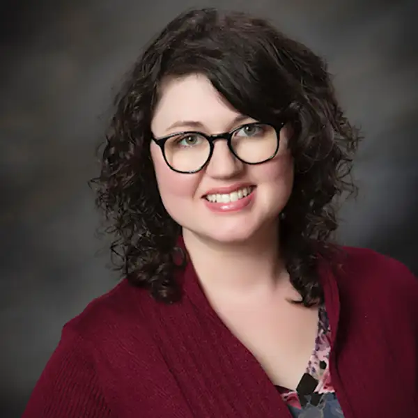 moonello-about-stephanie-ringholz