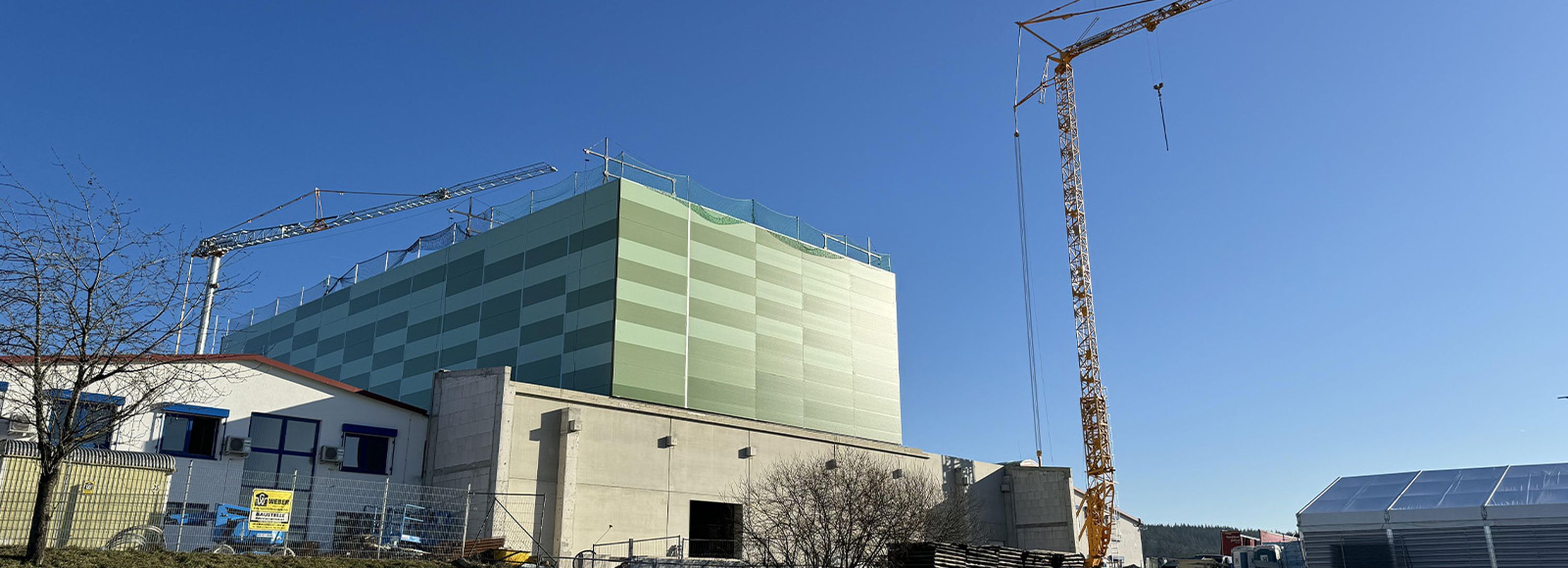 Der Standort HIK in Oberzent mit seinem neuen Hochregallager