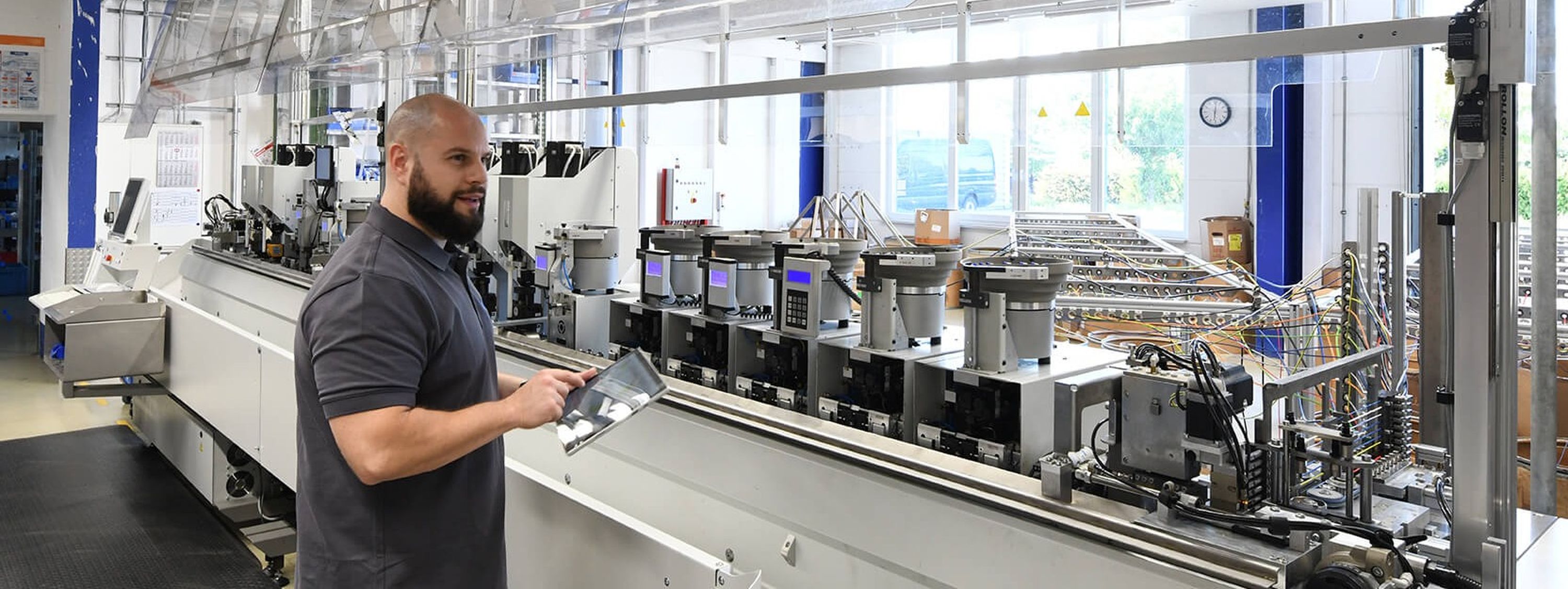 Andreas bei der Arbeit im Werk Andreas bei der Arbeit im Werk