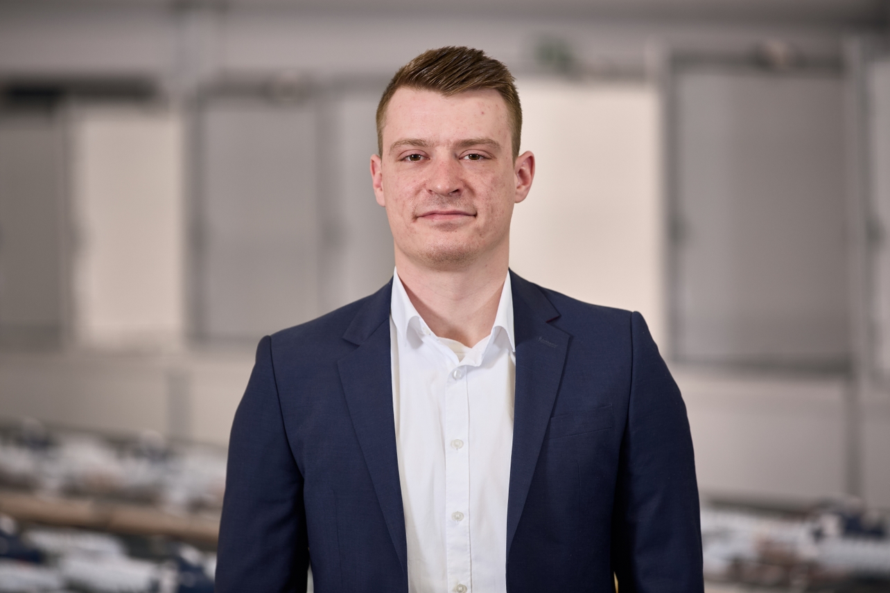 Portrait Dominik Lantos Vertrieb HIS Industries