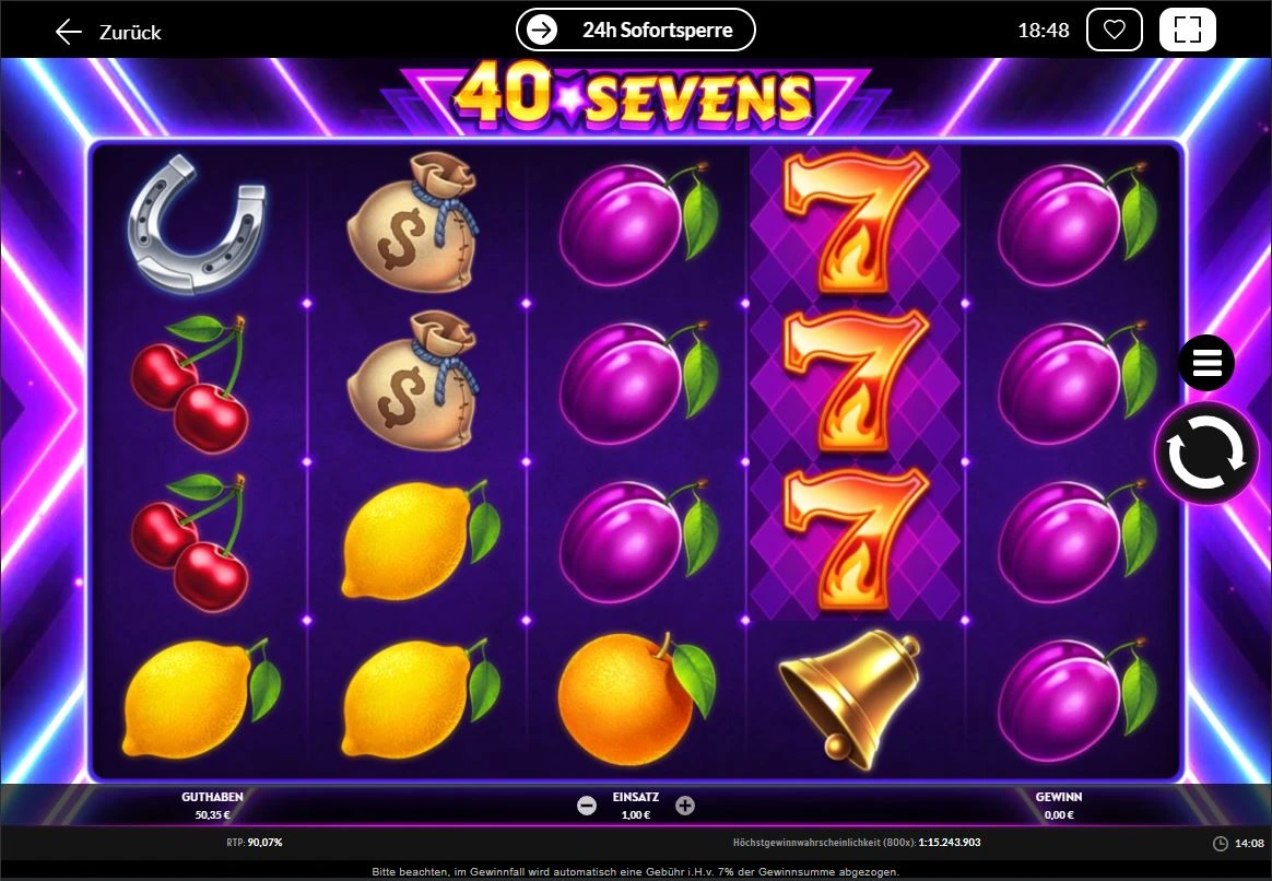 Screenshot des 40 Sevens Slots mit Früchten, 7er Symbolen und Gewinnlinien