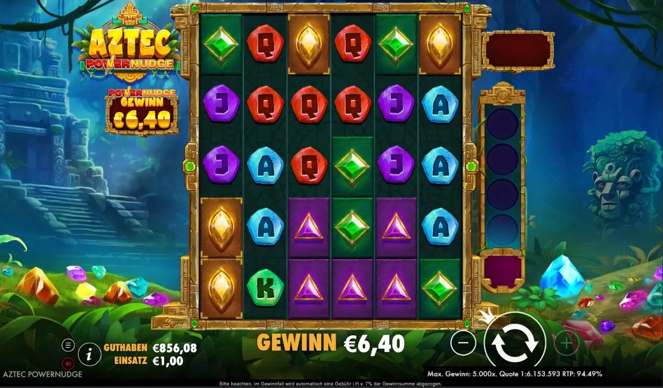 Spielszene aus Aztec Powernudge mit farbigen Symbolen und Gewinnanzeige.