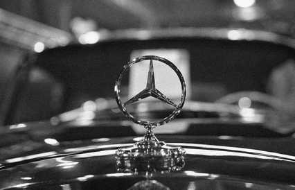 Vertragspartnerschaft der H & H Jungjohann Verkehrsgesellschaft mit der Daimler AG