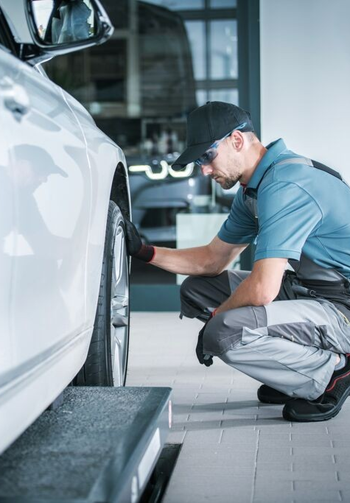Ihr Experte für Firmenleasing | Van Mossel Autolease