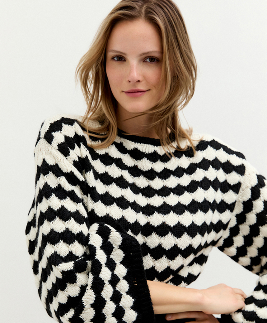 Pullover in schwarz weiß