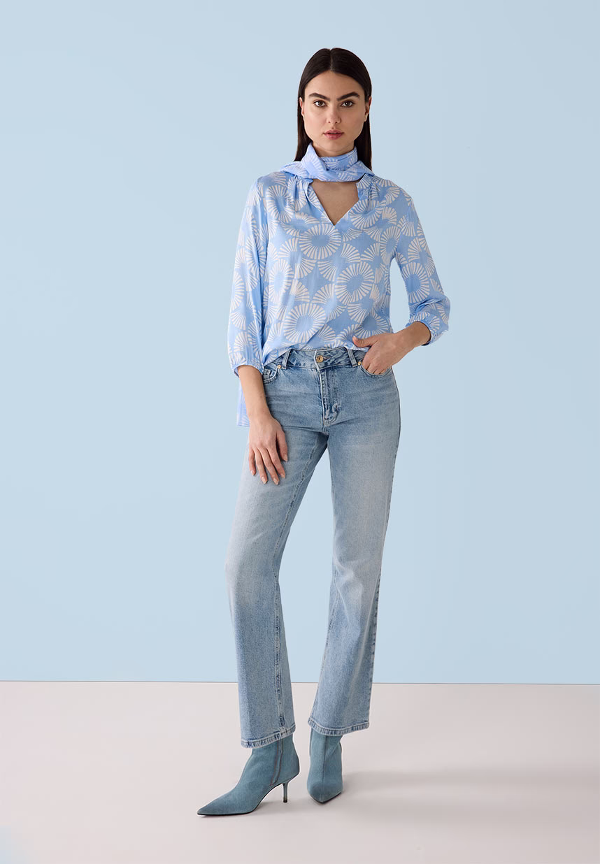 Printbluse mit Denim