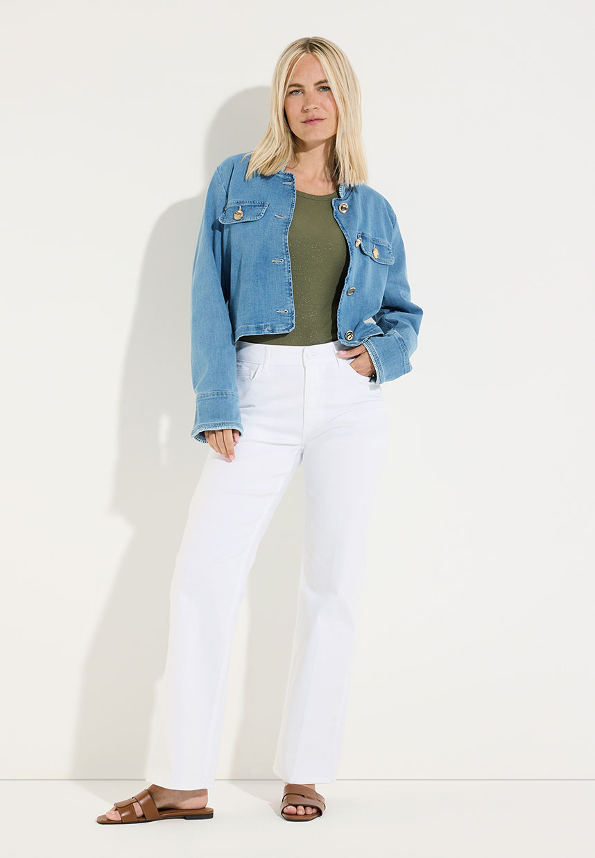 Jeansjacke und weiße Denim