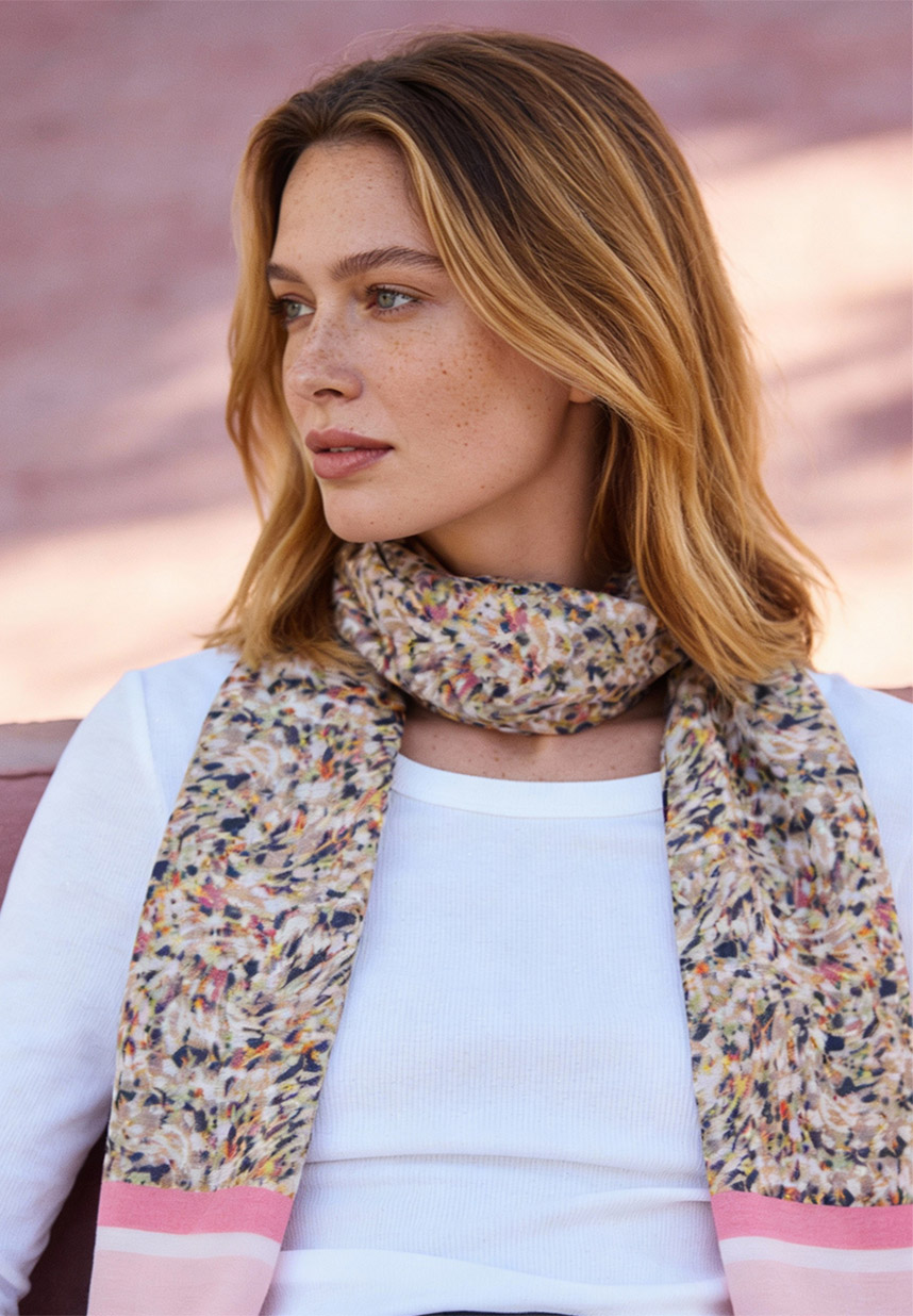 Look mit Printschal