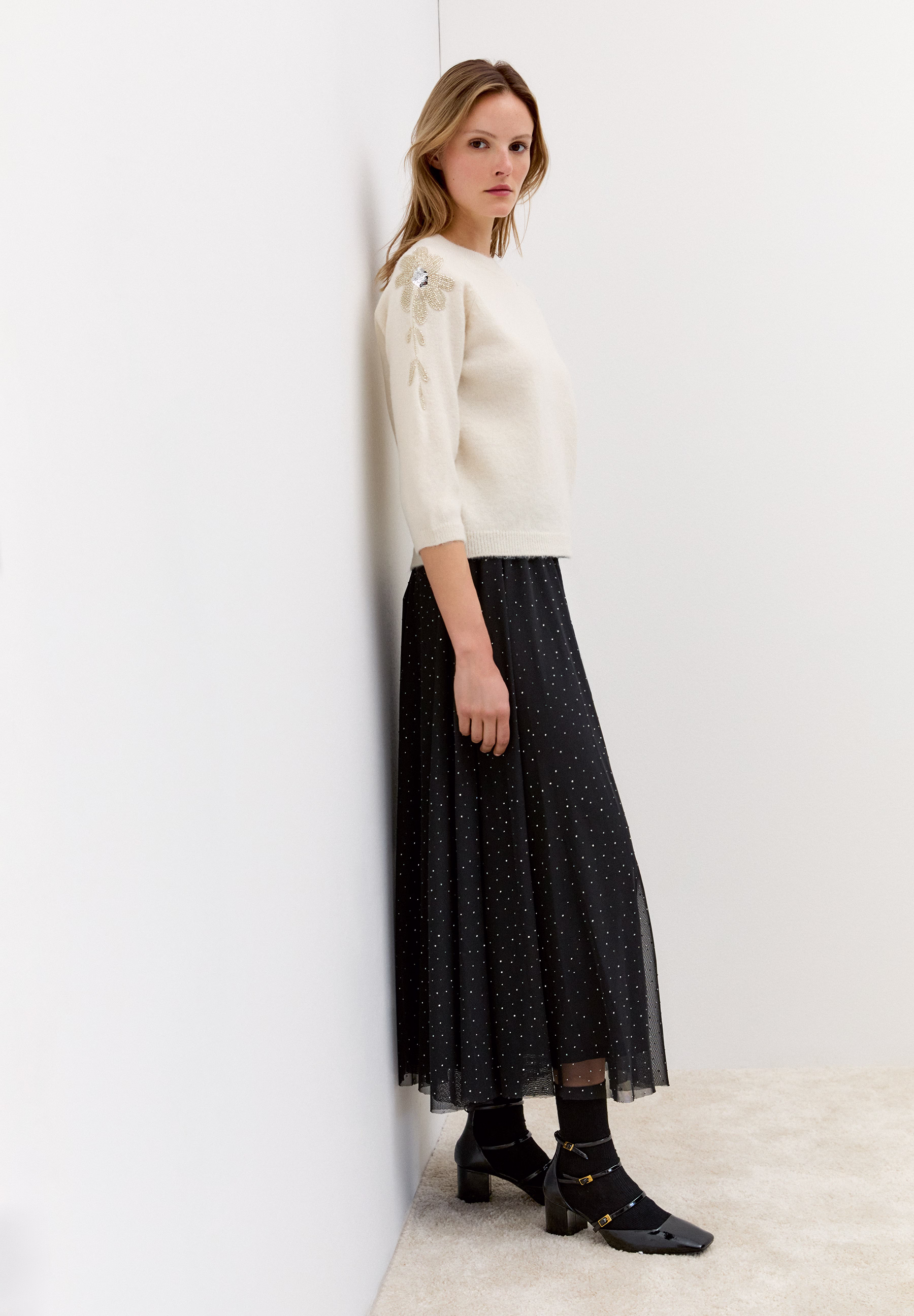 look-2025-65-01 Top Kategorie Röcke