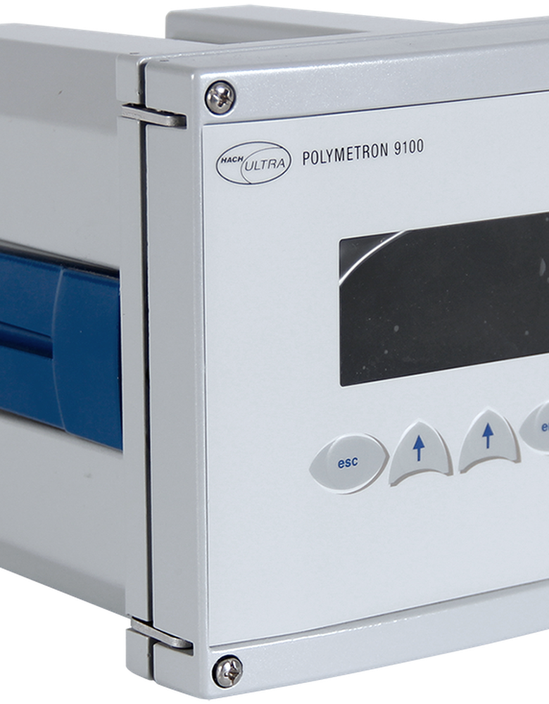 Coated die-cast aluminium housing with membrane keypad