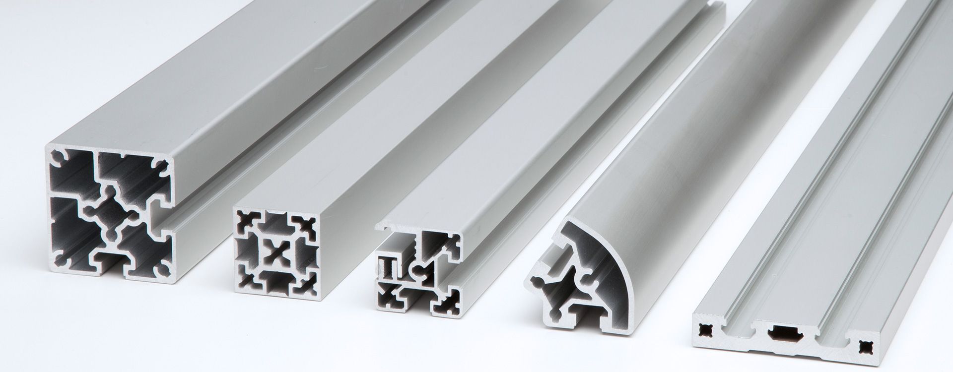 Aluminium functional profiles in various sizes