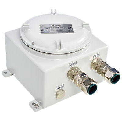 Pressure-encapsulated aluminum ex-d enclosure with cable glands
