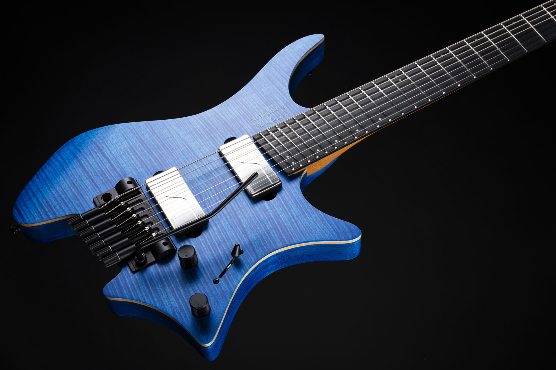 prog-deep-blue-3.jpg
