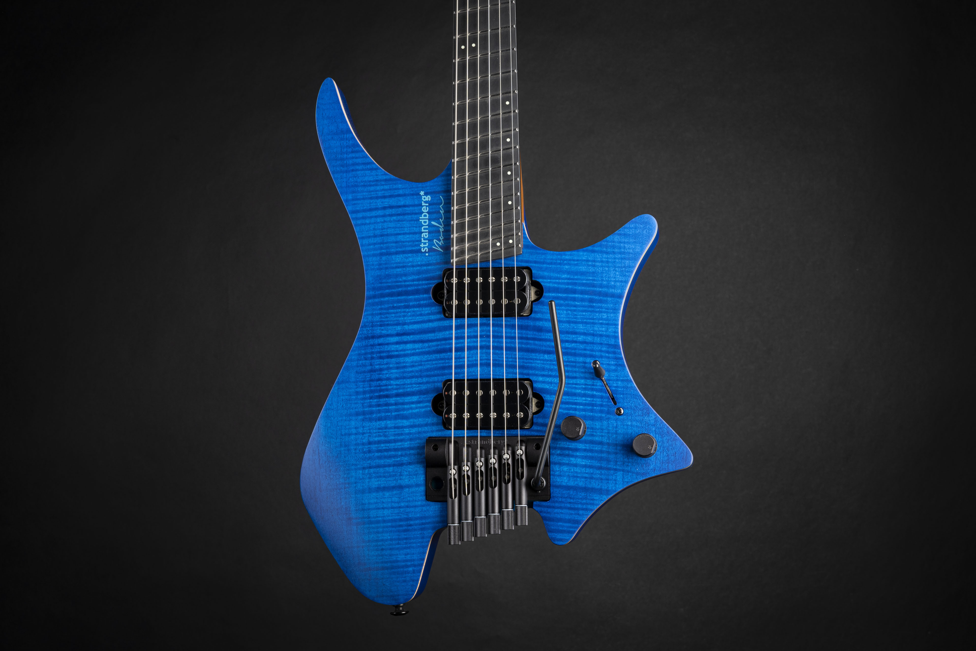 Strandberg OS 6 トレモロ gloss エレキギター】.Strandberg* OS6 TRのグロスフィニッシュ